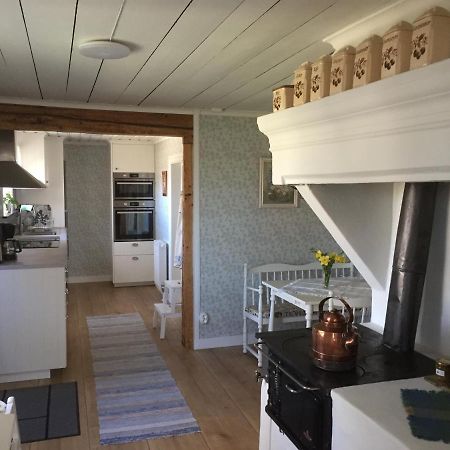 Stenbrottets Lillstuga Falköping Exterior foto